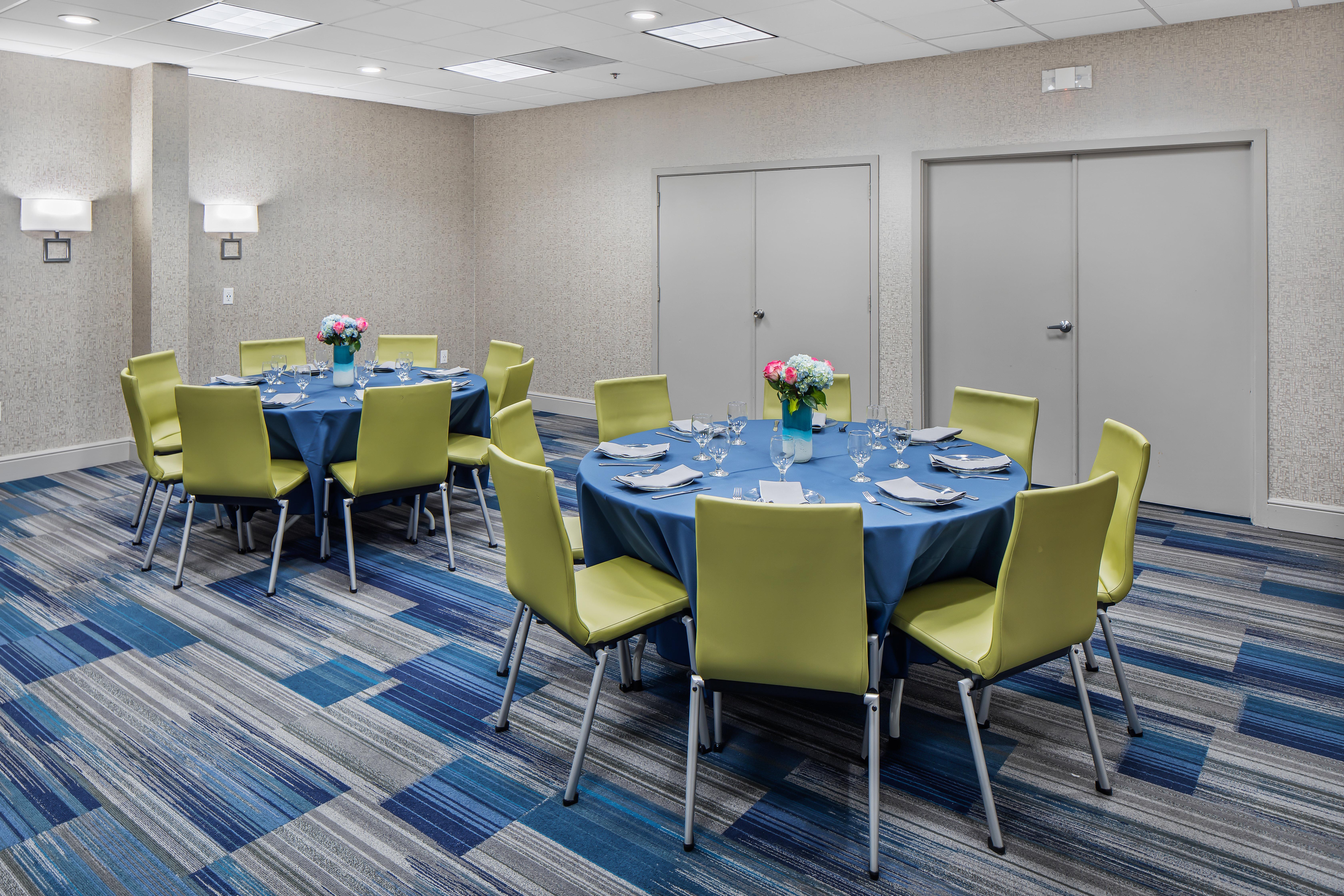 Holiday Inn Express Atlanta Airport-College Park By Ihg Экстерьер фото