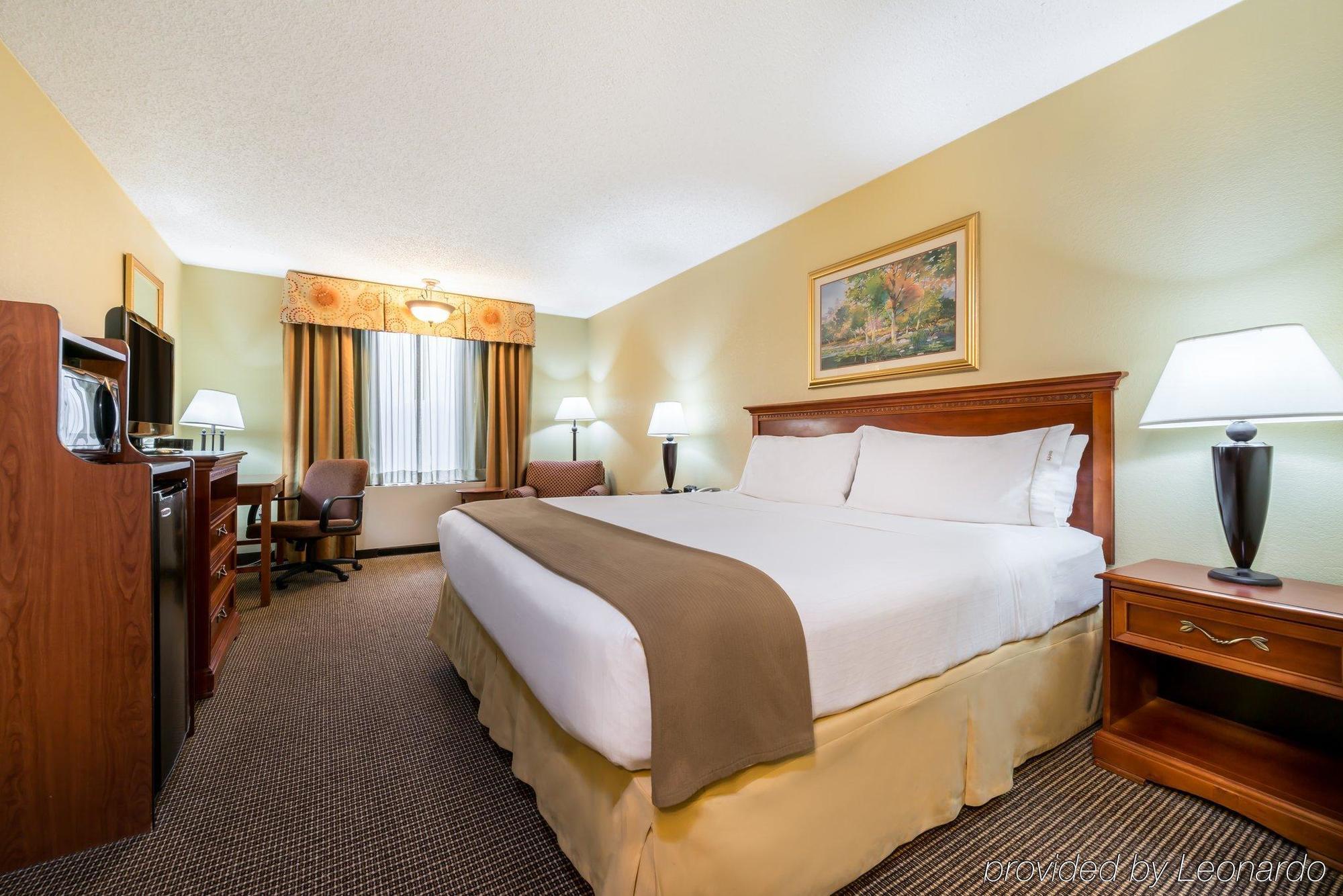 Holiday Inn Express Atlanta Airport-College Park By Ihg Экстерьер фото